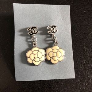 Chanel flower earrings